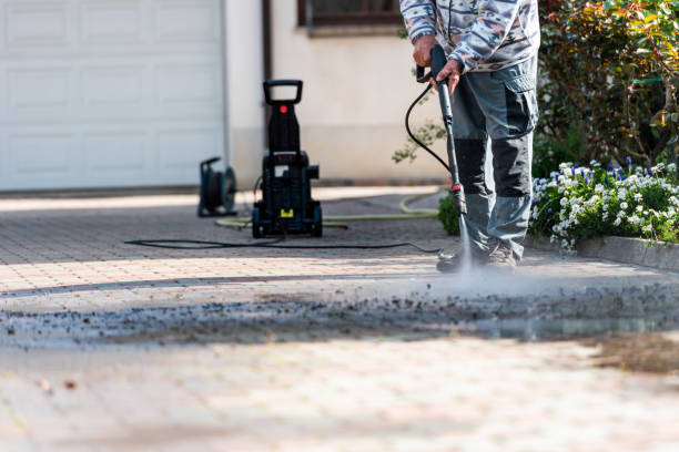 Pressure Washing Estimates in Farmington, IL