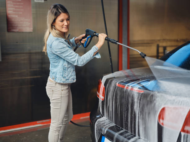 Best Affordable Power Washing  in Farmington, IL